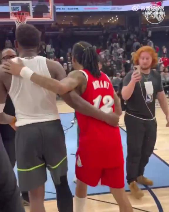 狼王&槍王惺惺相惜！華子賽后與莫蘭特相互致意！