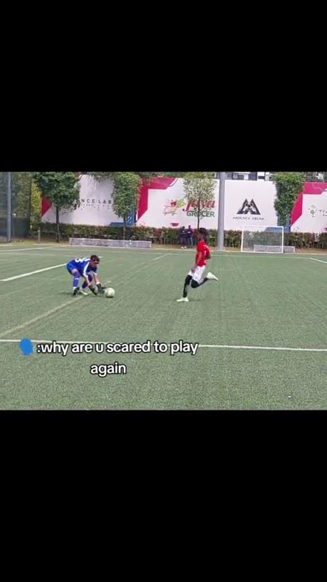 惡劣！這孩子可以終身禁止踢足球了