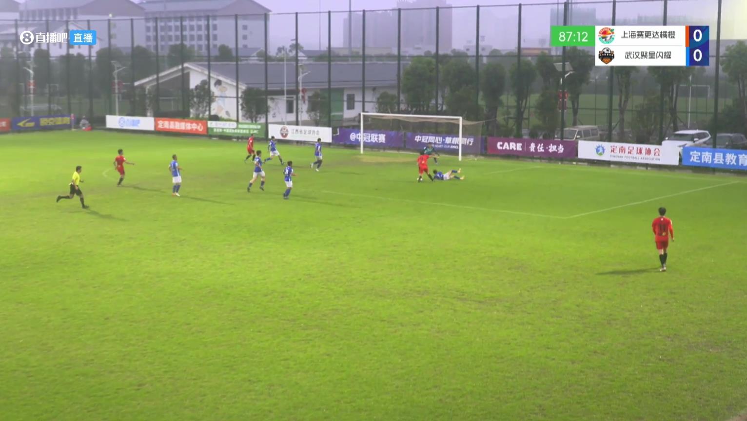 員工瘋狂助攻老板！58歲老板朱駿中冠替補(bǔ)完成絕殺